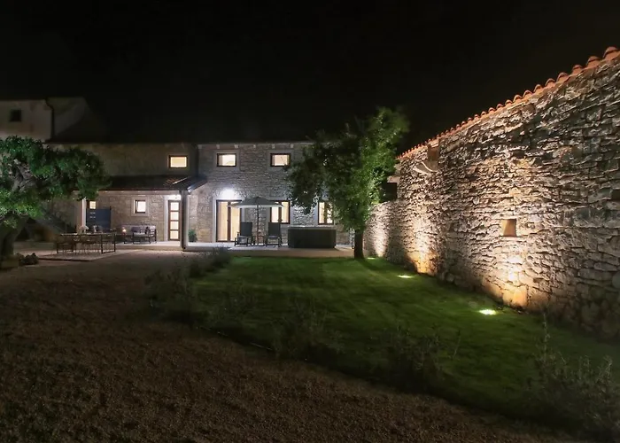 Casa Capris
